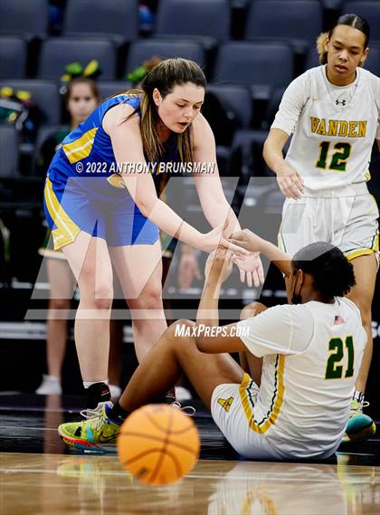 Thumbnail 1 in Vanden vs. Lincoln (CIF SJS D3 Final) photogallery.