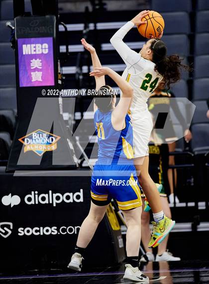 Thumbnail 3 in Vanden vs. Lincoln (CIF SJS D3 Final) photogallery.