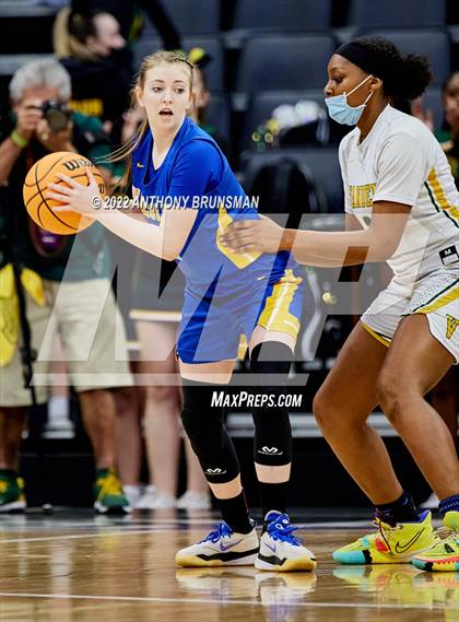 Thumbnail 1 in Vanden vs. Lincoln (CIF SJS D3 Final) photogallery.