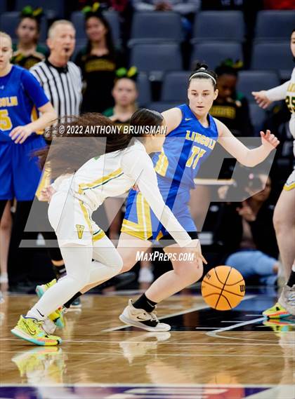 Thumbnail 1 in Vanden vs. Lincoln (CIF SJS D3 Final) photogallery.