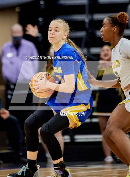 Thumbnail 2 in Vanden vs. Lincoln (CIF SJS D3 Final) photogallery.