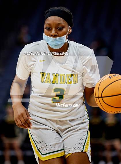 Thumbnail 1 in Vanden vs. Lincoln (CIF SJS D3 Final) photogallery.