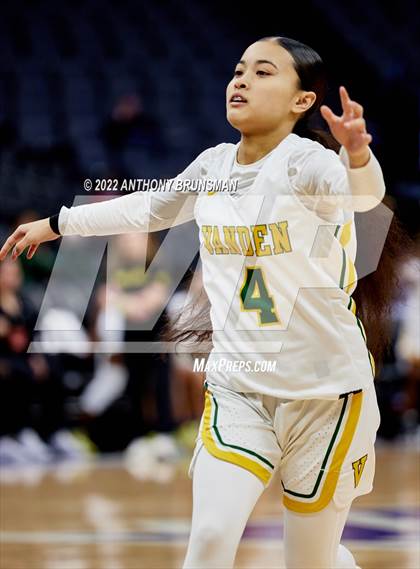 Thumbnail 3 in Vanden vs. Lincoln (CIF SJS D3 Final) photogallery.