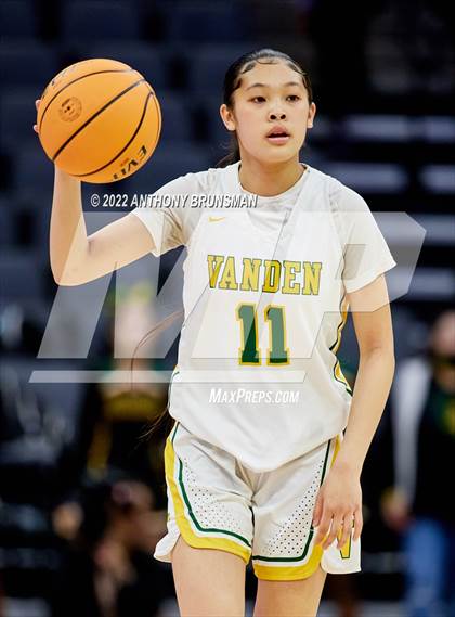 Thumbnail 3 in Vanden vs. Lincoln (CIF SJS D3 Final) photogallery.