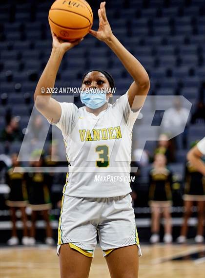 Thumbnail 2 in Vanden vs. Lincoln (CIF SJS D3 Final) photogallery.