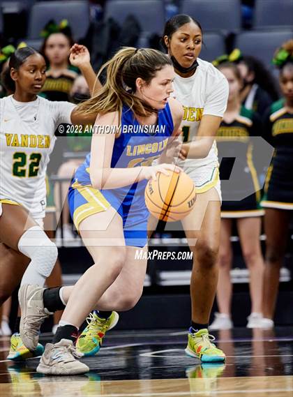 Thumbnail 1 in Vanden vs. Lincoln (CIF SJS D3 Final) photogallery.