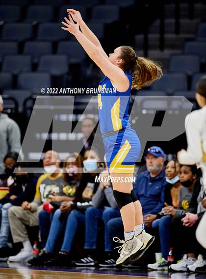 Thumbnail 1 in Vanden vs. Lincoln (CIF SJS D3 Final) photogallery.