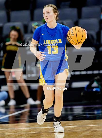 Thumbnail 3 in Vanden vs. Lincoln (CIF SJS D3 Final) photogallery.