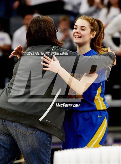 Thumbnail 3 in Vanden vs. Lincoln (CIF SJS D3 Final) photogallery.