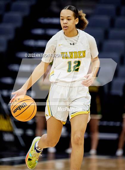 Thumbnail 3 in Vanden vs. Lincoln (CIF SJS D3 Final) photogallery.