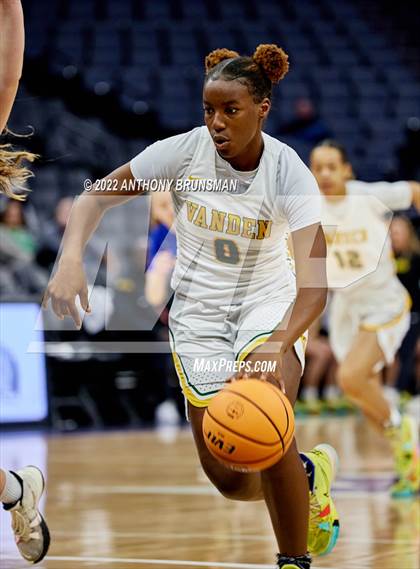 Thumbnail 2 in Vanden vs. Lincoln (CIF SJS D3 Final) photogallery.