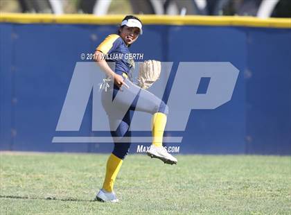 Thumbnail 3 in Hillsdale vs. Notre Dame (CIF CCS D2 Final) photogallery.