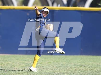 Thumbnail 3 in Hillsdale vs. Notre Dame (CIF CCS D2 Final) photogallery.