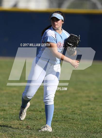 Thumbnail 3 in Hillsdale vs. Notre Dame (CIF CCS D2 Final) photogallery.