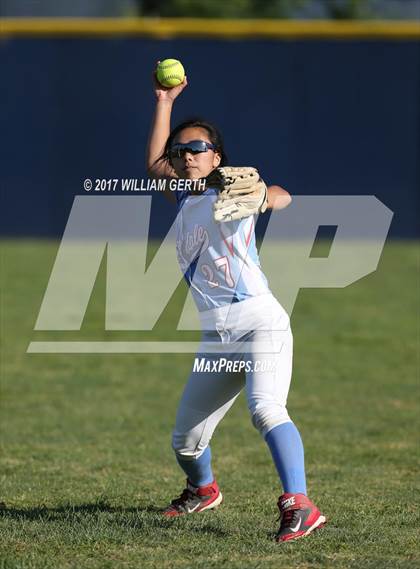 Thumbnail 2 in Hillsdale vs. Notre Dame (CIF CCS D2 Final) photogallery.