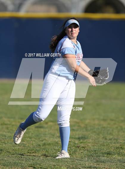 Thumbnail 2 in Hillsdale vs. Notre Dame (CIF CCS D2 Final) photogallery.