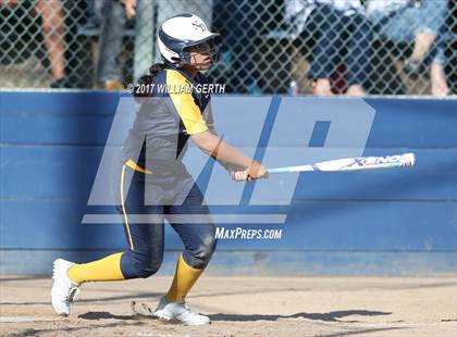 Thumbnail 3 in Hillsdale vs. Notre Dame (CIF CCS D2 Final) photogallery.