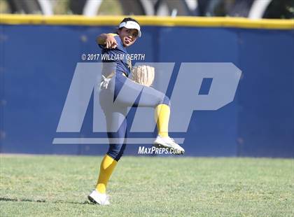 Thumbnail 2 in Hillsdale vs. Notre Dame (CIF CCS D2 Final) photogallery.