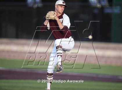 Thumbnail 1 in Wylie vs. Whitehouse (UIL Class 5A Region II Semifinal) photogallery.