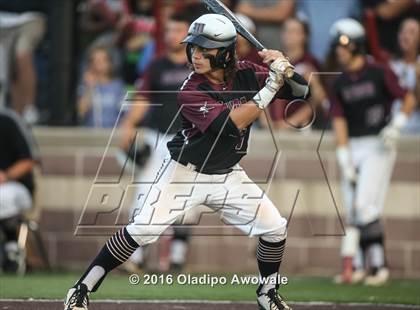 Thumbnail 2 in Wylie vs. Whitehouse (UIL Class 5A Region II Semifinal) photogallery.