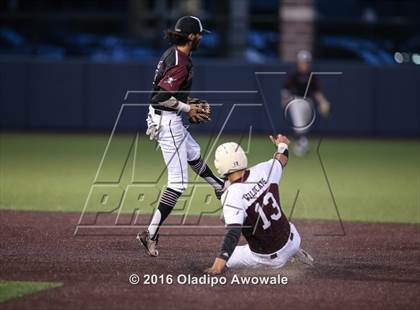 Thumbnail 1 in Wylie vs. Whitehouse (UIL Class 5A Region II Semifinal) photogallery.