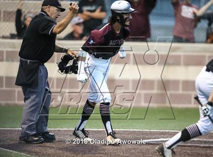Thumbnail 2 in Wylie vs. Whitehouse (UIL Class 5A Region II Semifinal) photogallery.