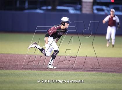 Thumbnail 3 in Wylie vs. Whitehouse (UIL Class 5A Region II Semifinal) photogallery.