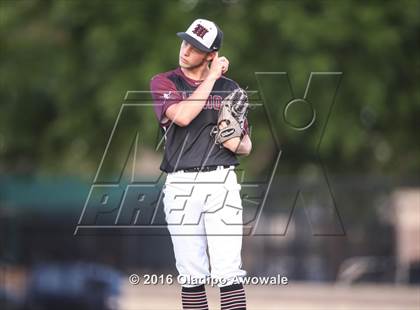 Thumbnail 2 in Wylie vs. Whitehouse (UIL Class 5A Region II Semifinal) photogallery.