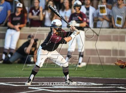 Thumbnail 1 in Wylie vs. Whitehouse (UIL Class 5A Region II Semifinal) photogallery.