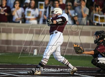 Thumbnail 3 in Wylie vs. Whitehouse (UIL Class 5A Region II Semifinal) photogallery.
