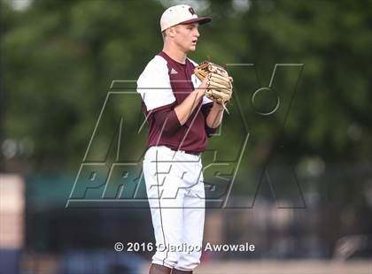 Thumbnail 2 in Wylie vs. Whitehouse (UIL Class 5A Region II Semifinal) photogallery.