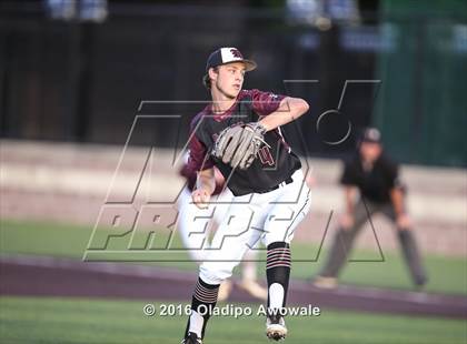 Thumbnail 1 in Wylie vs. Whitehouse (UIL Class 5A Region II Semifinal) photogallery.