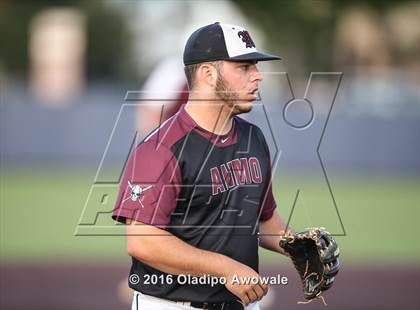 Thumbnail 3 in Wylie vs. Whitehouse (UIL Class 5A Region II Semifinal) photogallery.