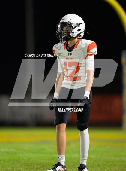 Thumbnail 2 in JV: Wasco @ Shafter photogallery.