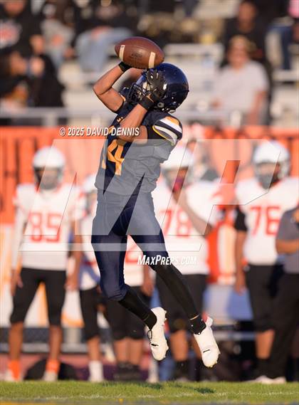 Thumbnail 3 in JV: Wasco @ Shafter photogallery.