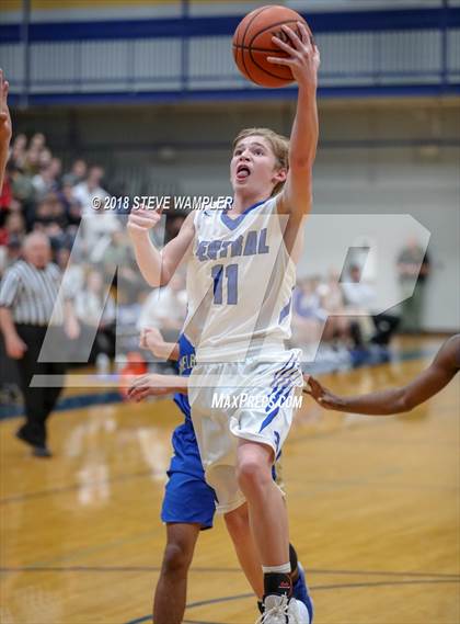 Thumbnail 1 in Shelbyville Central @ Wilson Central photogallery.