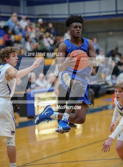 Thumbnail 1 in Shelbyville Central @ Wilson Central photogallery.