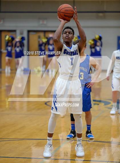 Thumbnail 2 in Shelbyville Central @ Wilson Central photogallery.