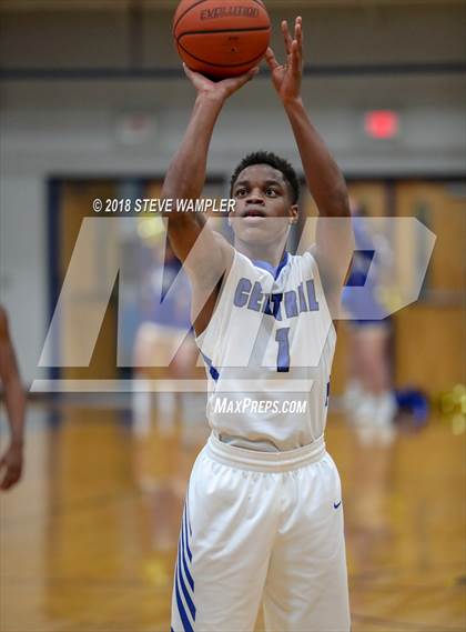 Thumbnail 3 in Shelbyville Central @ Wilson Central photogallery.
