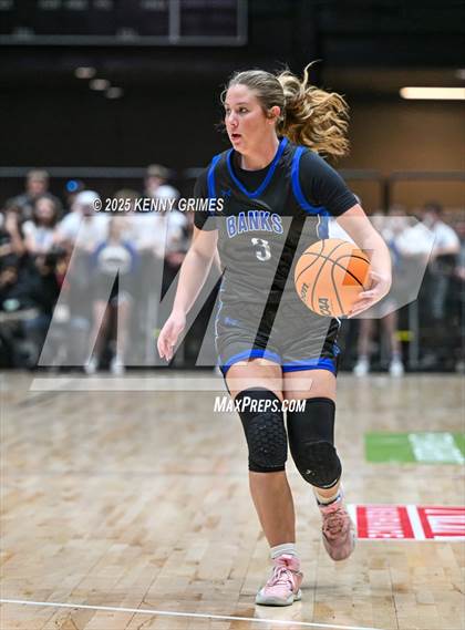 Thumbnail 3 in Fannin County vs. Banks County (GHSA A Division I Championship) photogallery.