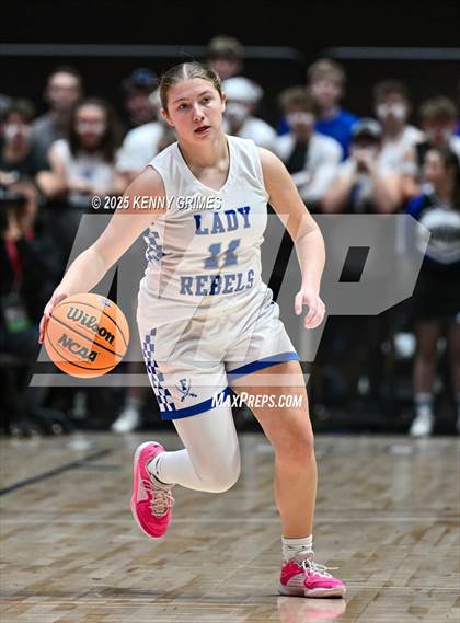 Thumbnail 1 in Fannin County vs. Banks County (GHSA A Division I Championship) photogallery.