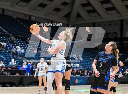 Thumbnail 1 in Fannin County vs. Banks County (GHSA A Division I Championship) photogallery.