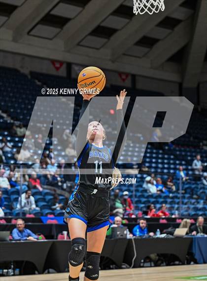 Thumbnail 2 in Fannin County vs. Banks County (GHSA A Division I Championship) photogallery.