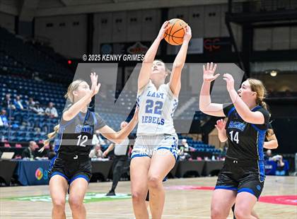 Thumbnail 2 in Fannin County vs. Banks County (GHSA A Division I Championship) photogallery.