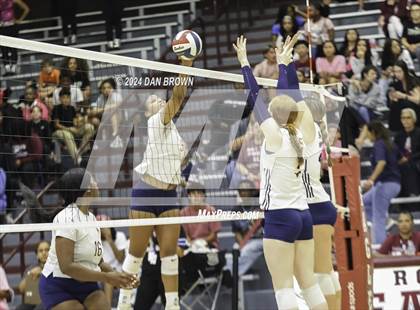 Thumbnail 2 in Sachse @ Rowlett photogallery.