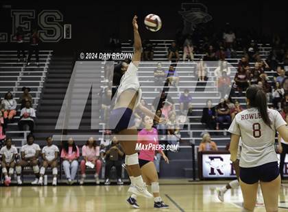 Thumbnail 3 in Sachse @ Rowlett photogallery.