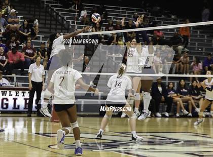 Thumbnail 3 in Sachse @ Rowlett photogallery.
