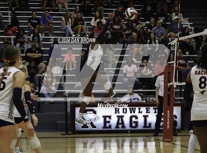 Thumbnail 3 in Sachse @ Rowlett photogallery.