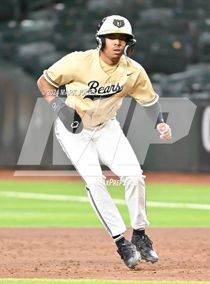 Thumbnail 2 in Basha vs. Perry (Chase Field) photogallery.