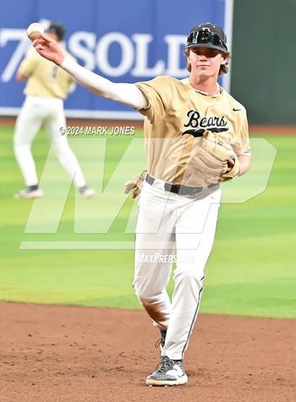 Thumbnail 3 in Basha vs. Perry (Chase Field) photogallery.